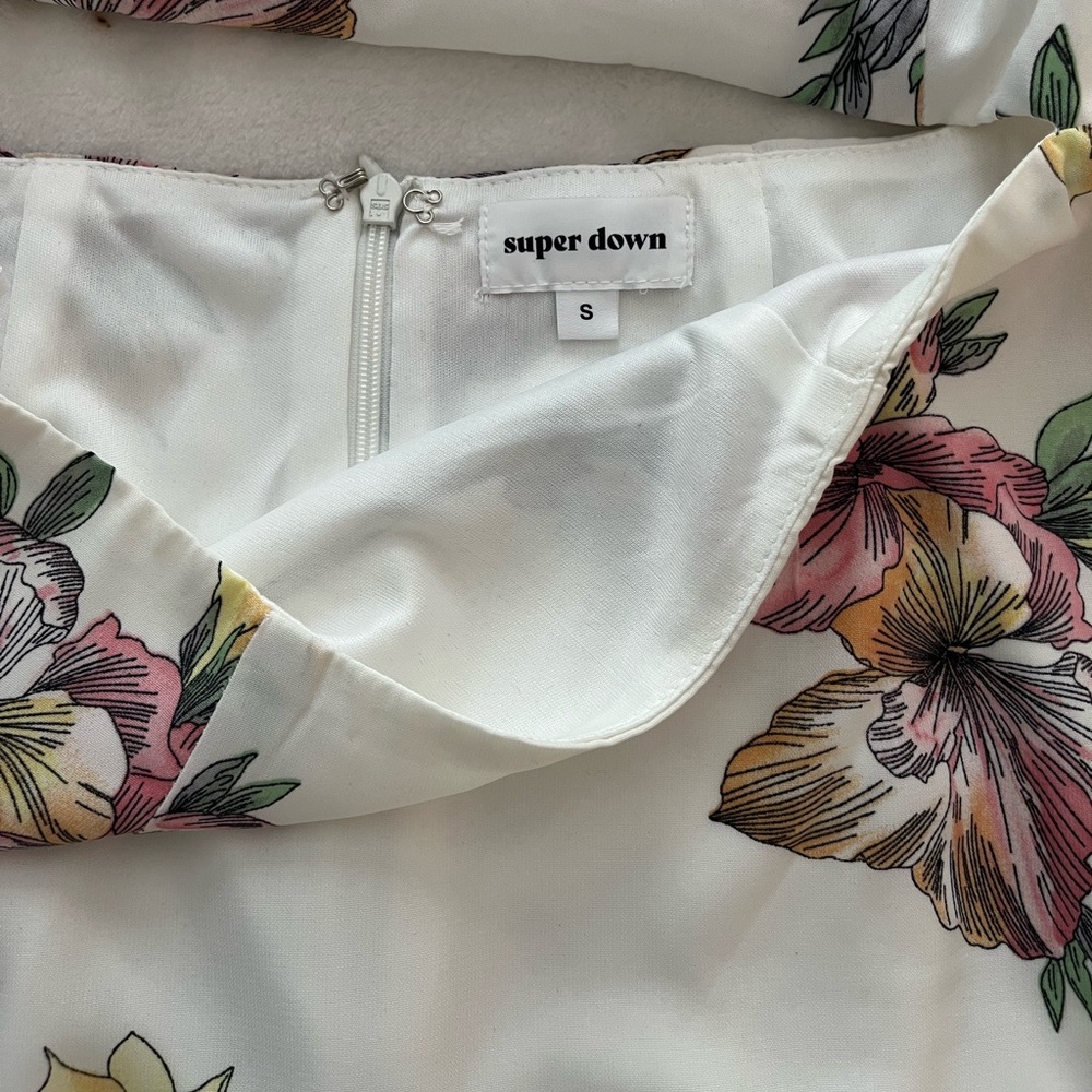 NWT. Superdown • ESSIE ONE SHOULDER DRESS - Picture 6 of 6